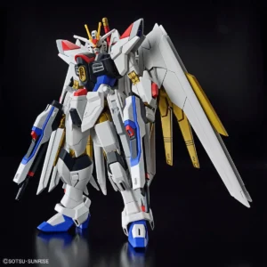 Mighty Strike Freedom Gundam HGCE 1/144 #250