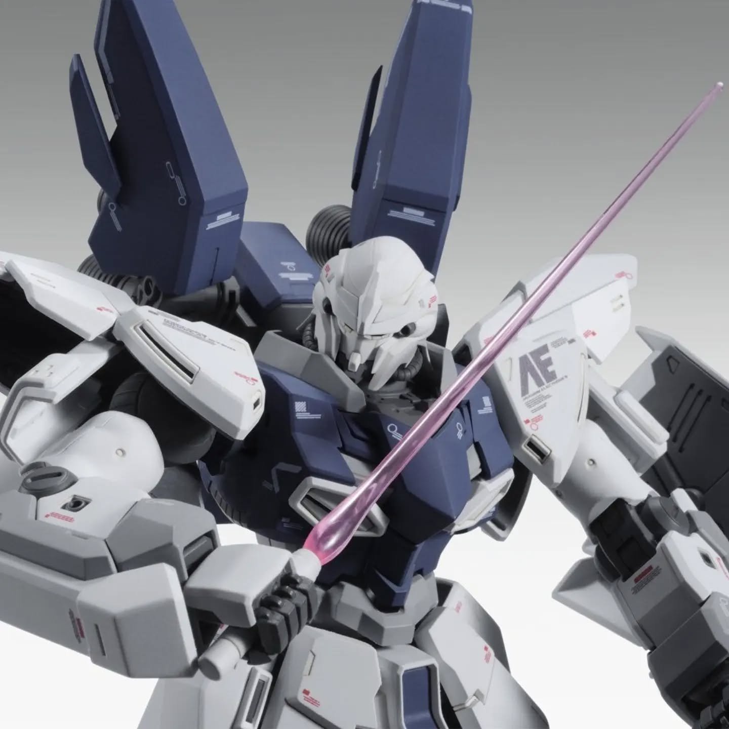 Sinanju Stein Ver.Ka MG 1/100 - Imagen 5