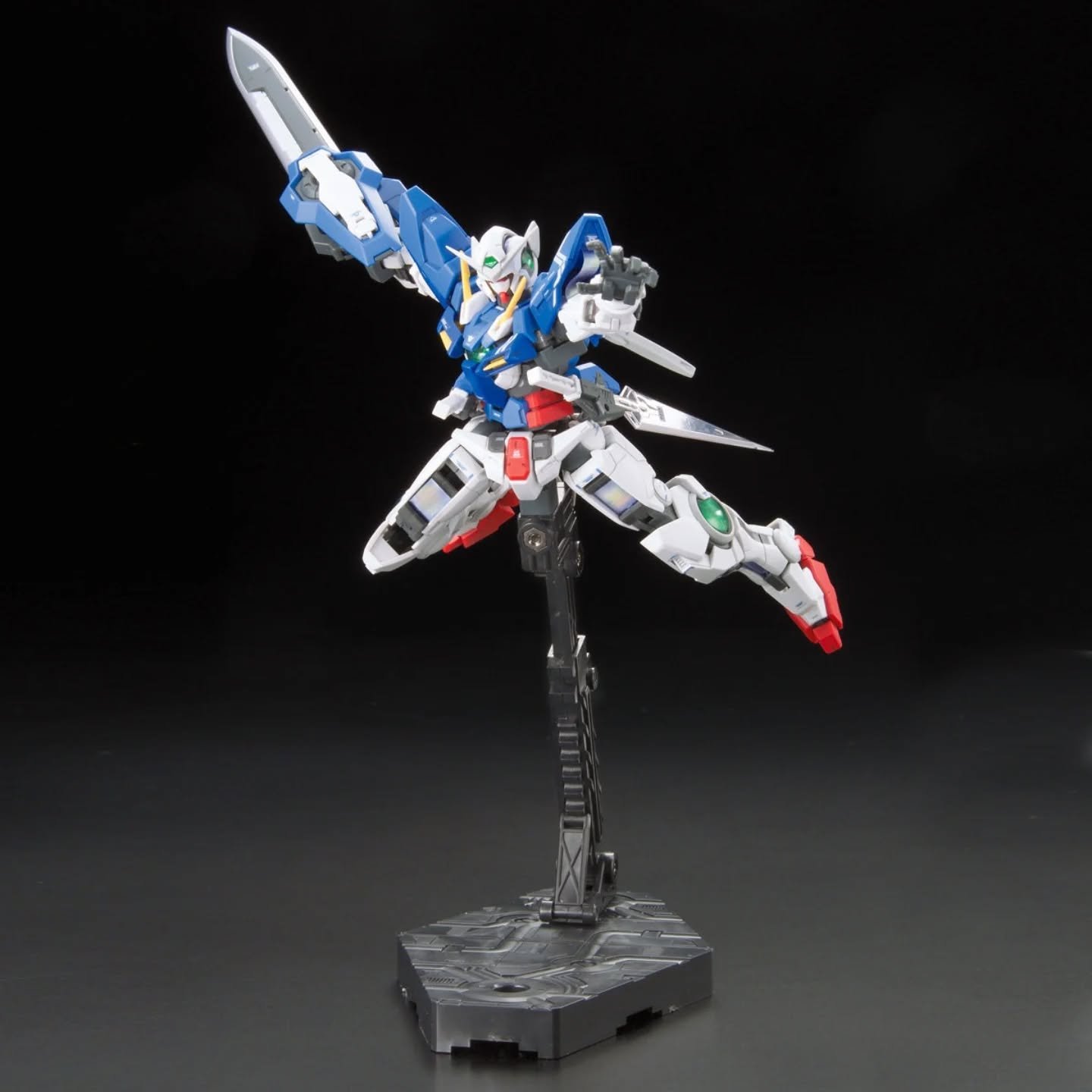 Gundam Exia RG #015 1/144 - Imagen 3